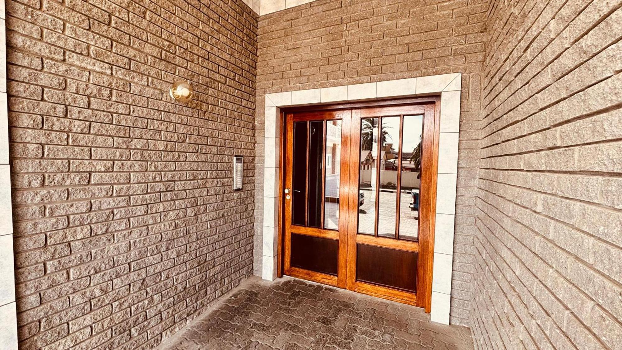 Nautilus 2 Bedroom Self-Catering Apartment Swakopmund Exterior photo